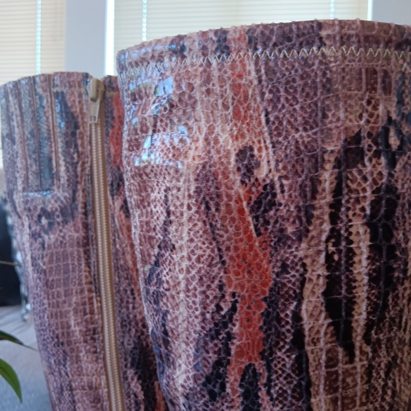 CLEARANCE SALE!! Orange and Brown Heeled Boots with Artistic Flair - Picture 5 of 12